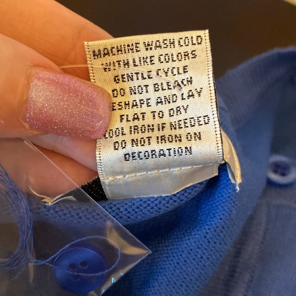 NWOT Sequin Snowflake Cascade Blue Cardigan |Size Medium - Picture 7 of 7